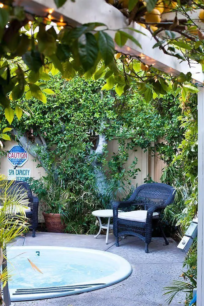 La Dolce Vita Resort & Spa - A Gay Men'S Clothing Optional Resort Palm Springs